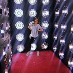 Meet your Posher, Julia